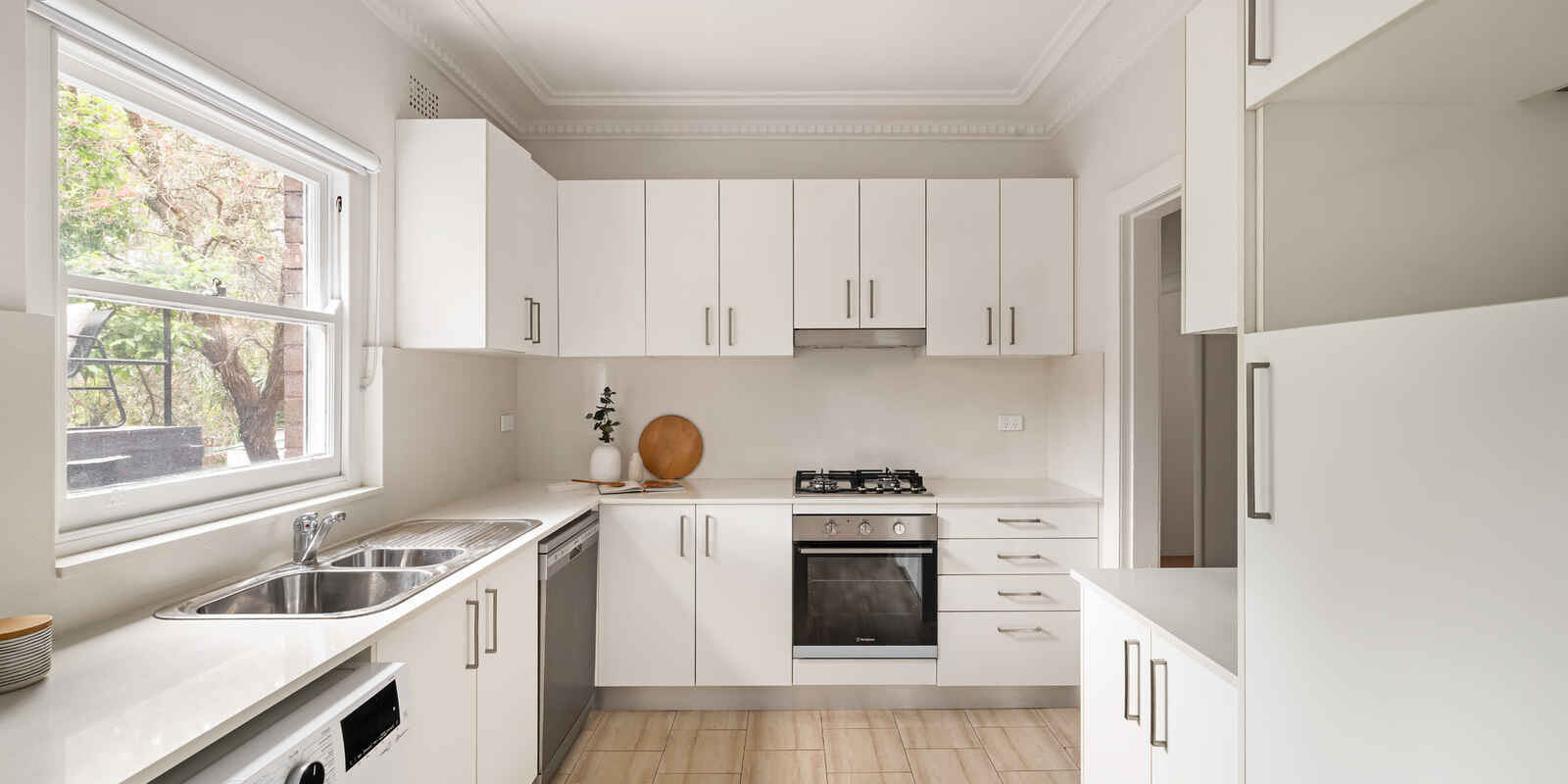 2/52 Henson Street Summer Hill