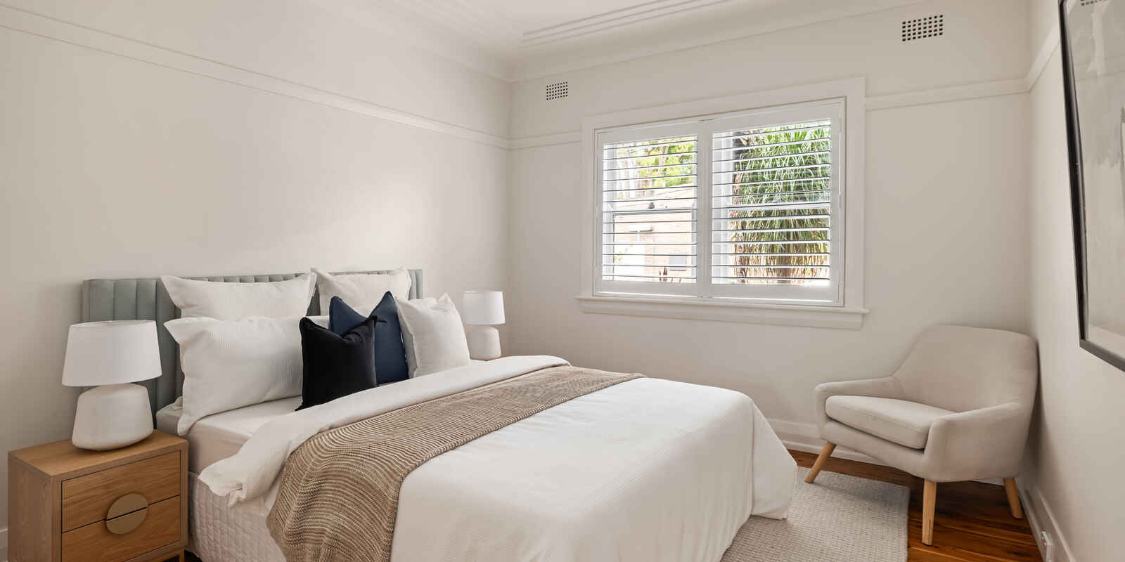 2/52 Henson Street Summer Hill