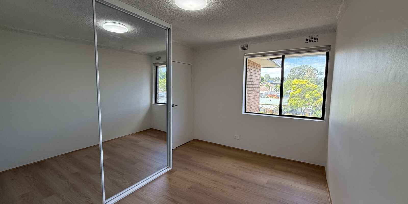 11/94 Windsor Road Dulwich Hill