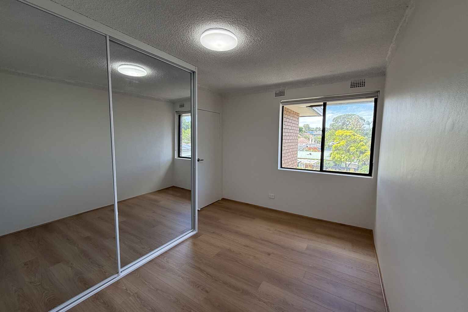 11/94 Windsor Road Dulwich Hill