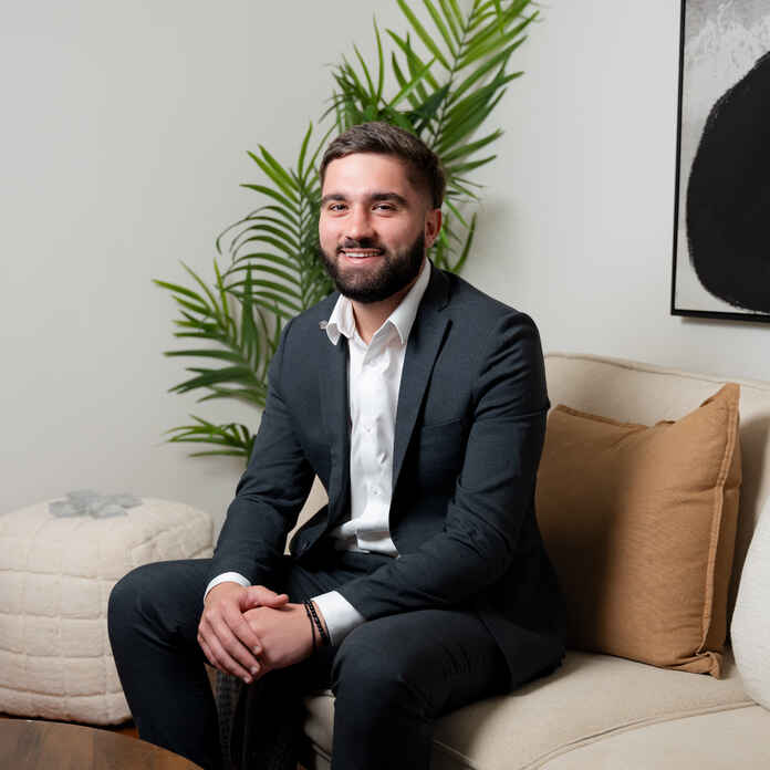 Alec Diakos Alec Diakos