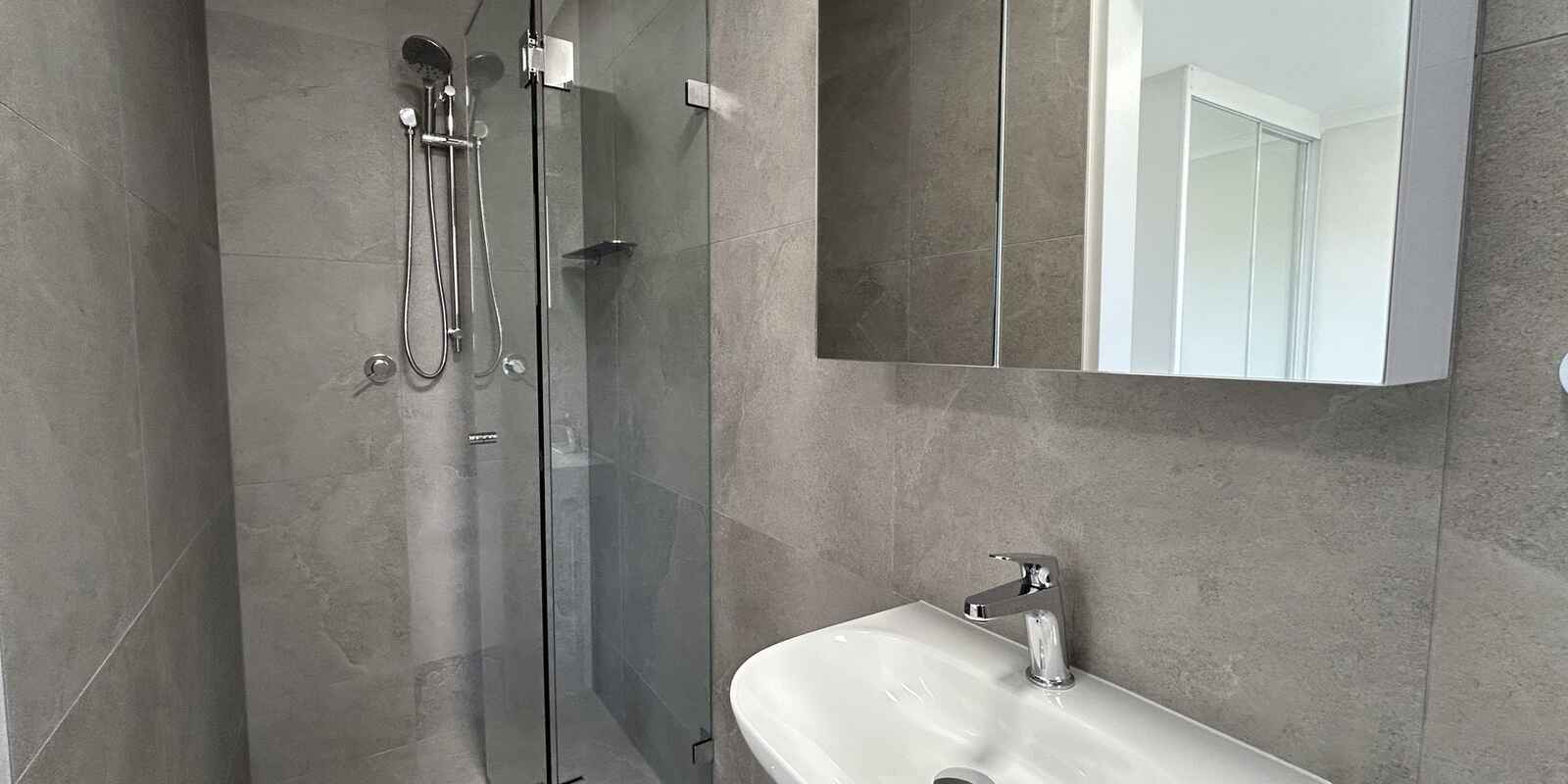 8/96 Duntroon Street Hurlstone Park