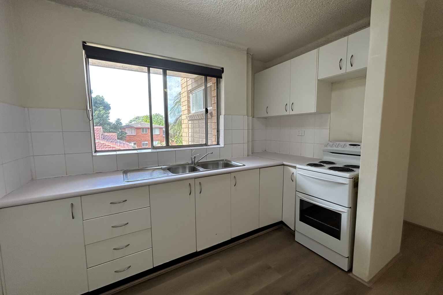 6/11-13 Tavistock Road Homebush West