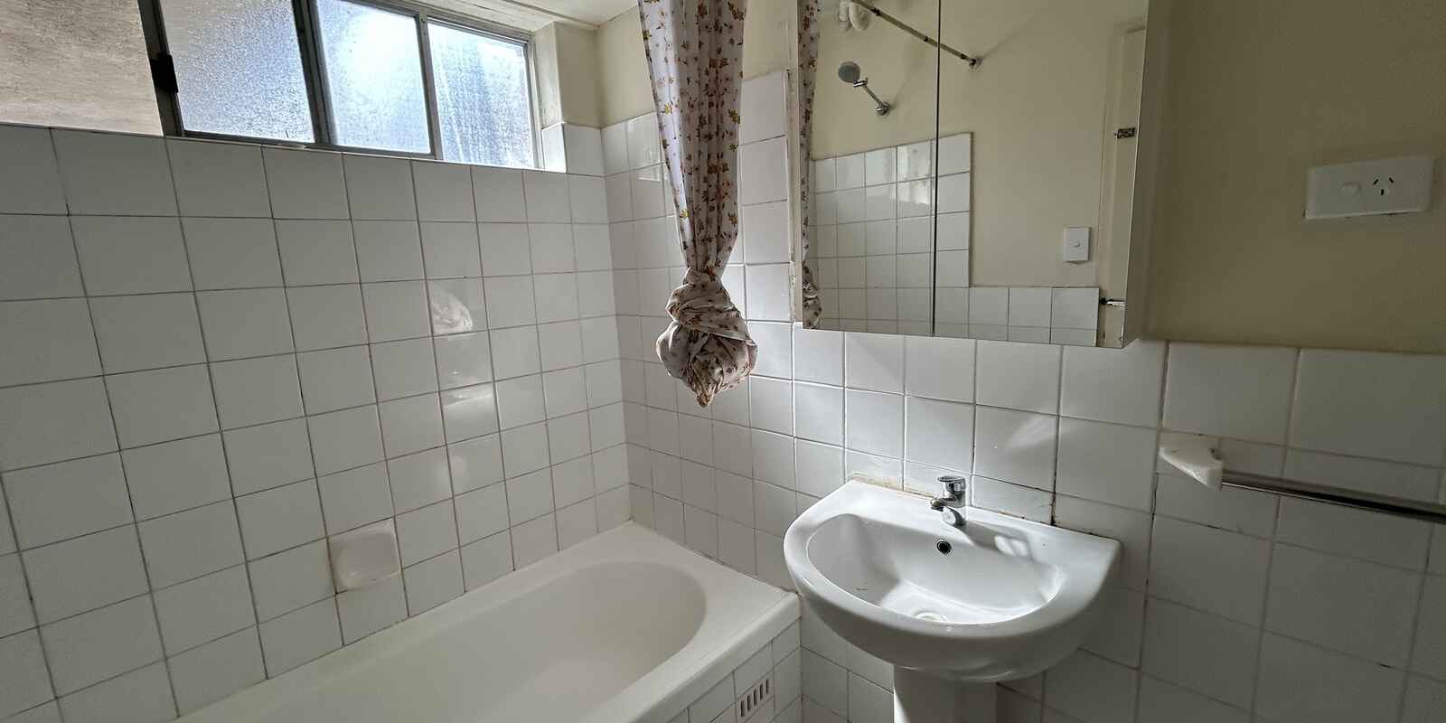 6/11-13 Tavistock Road Homebush West