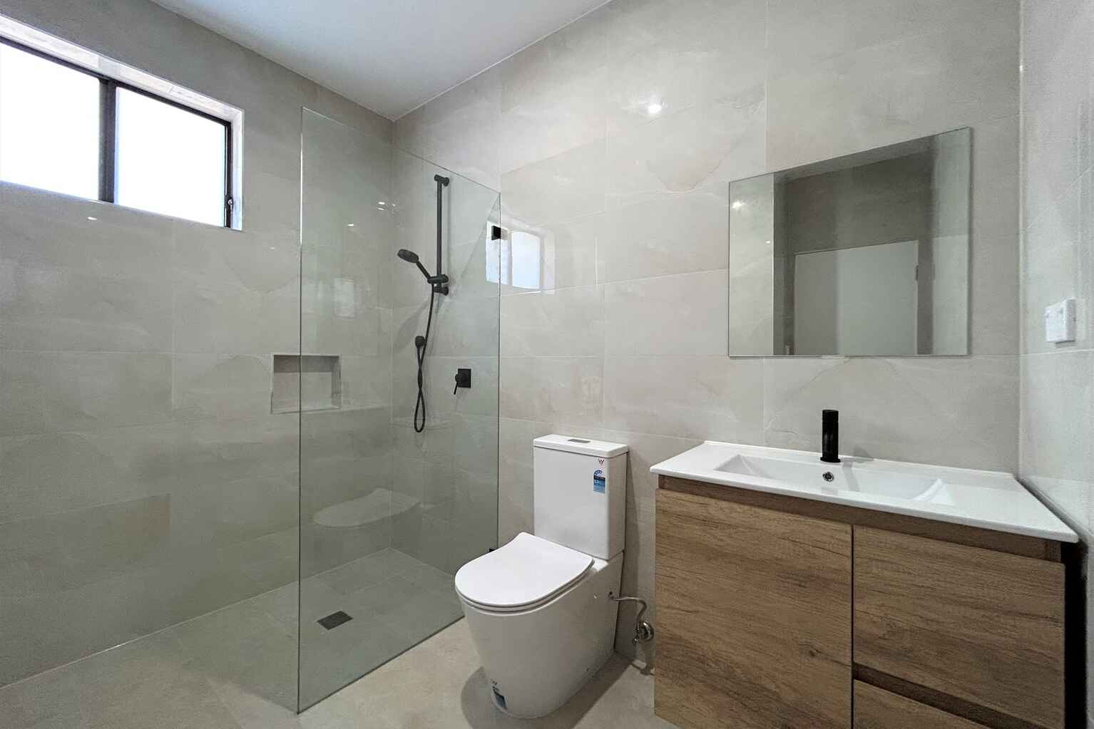 1/48 Berna Street Canterbury