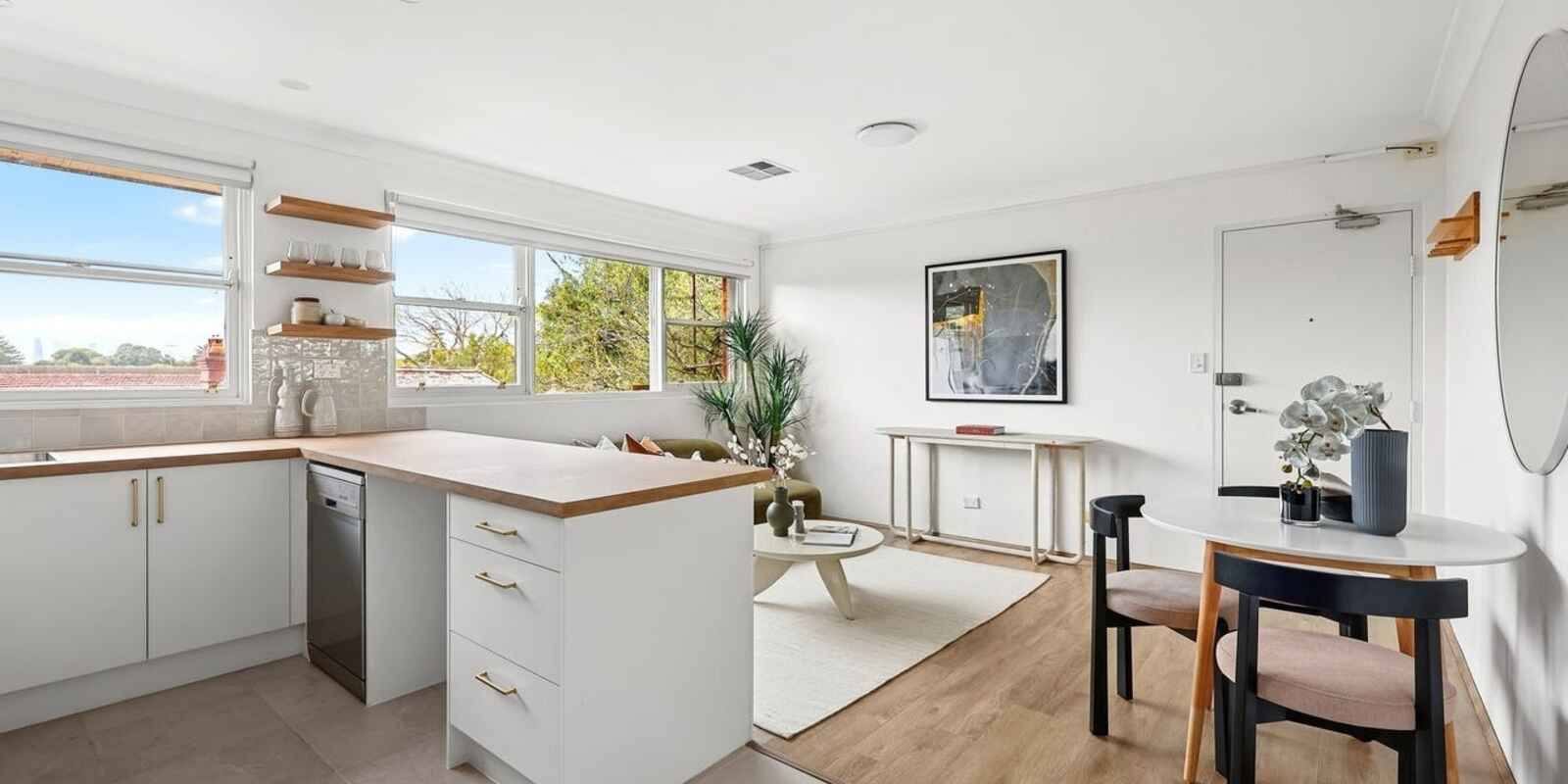 12/25 Orpington Street Ashfield