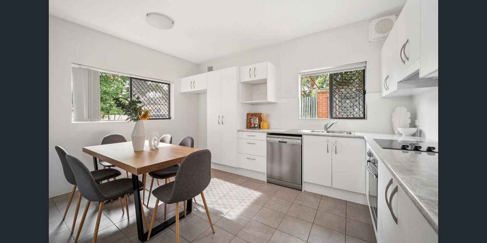 1&2/10  Marinea Street Arncliffe