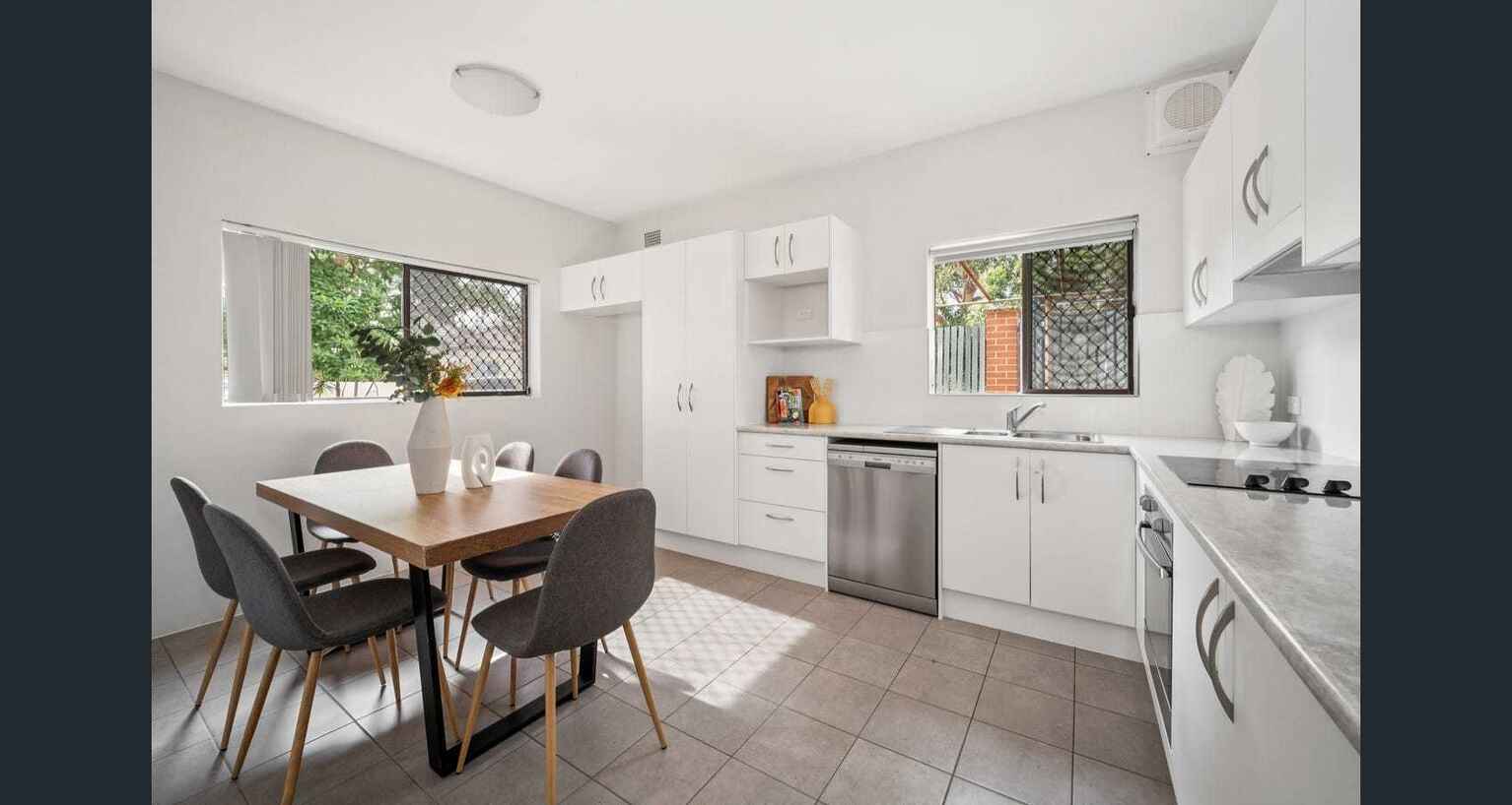 1&2/10  Marinea Street Arncliffe