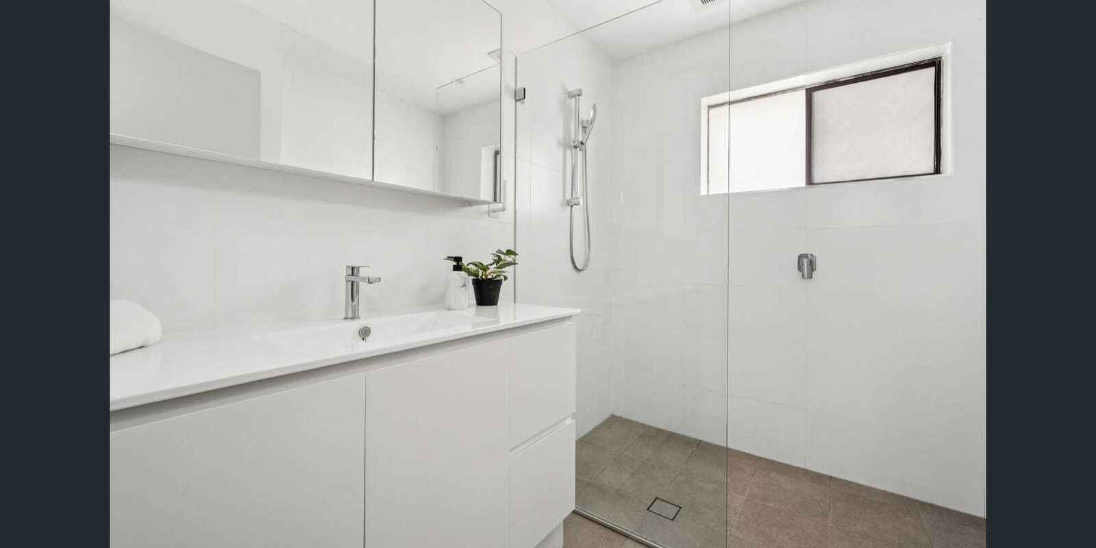 1&2/10  Marinea Street Arncliffe