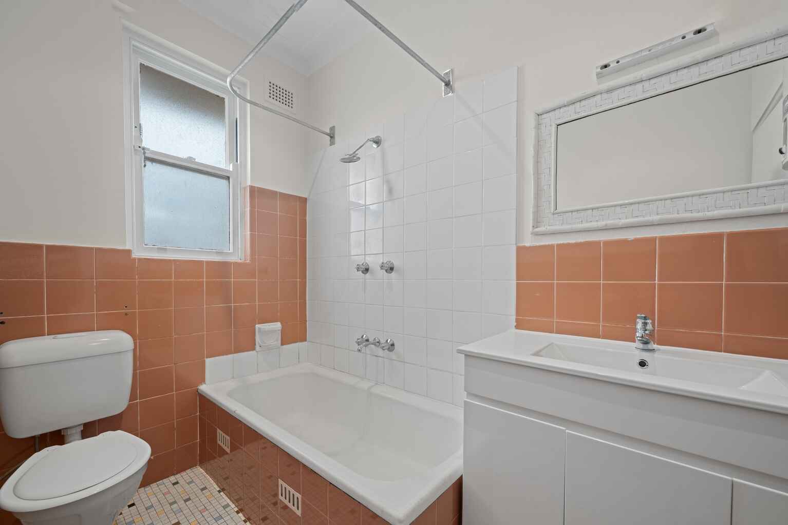 6/26 Henson Street Marrickville