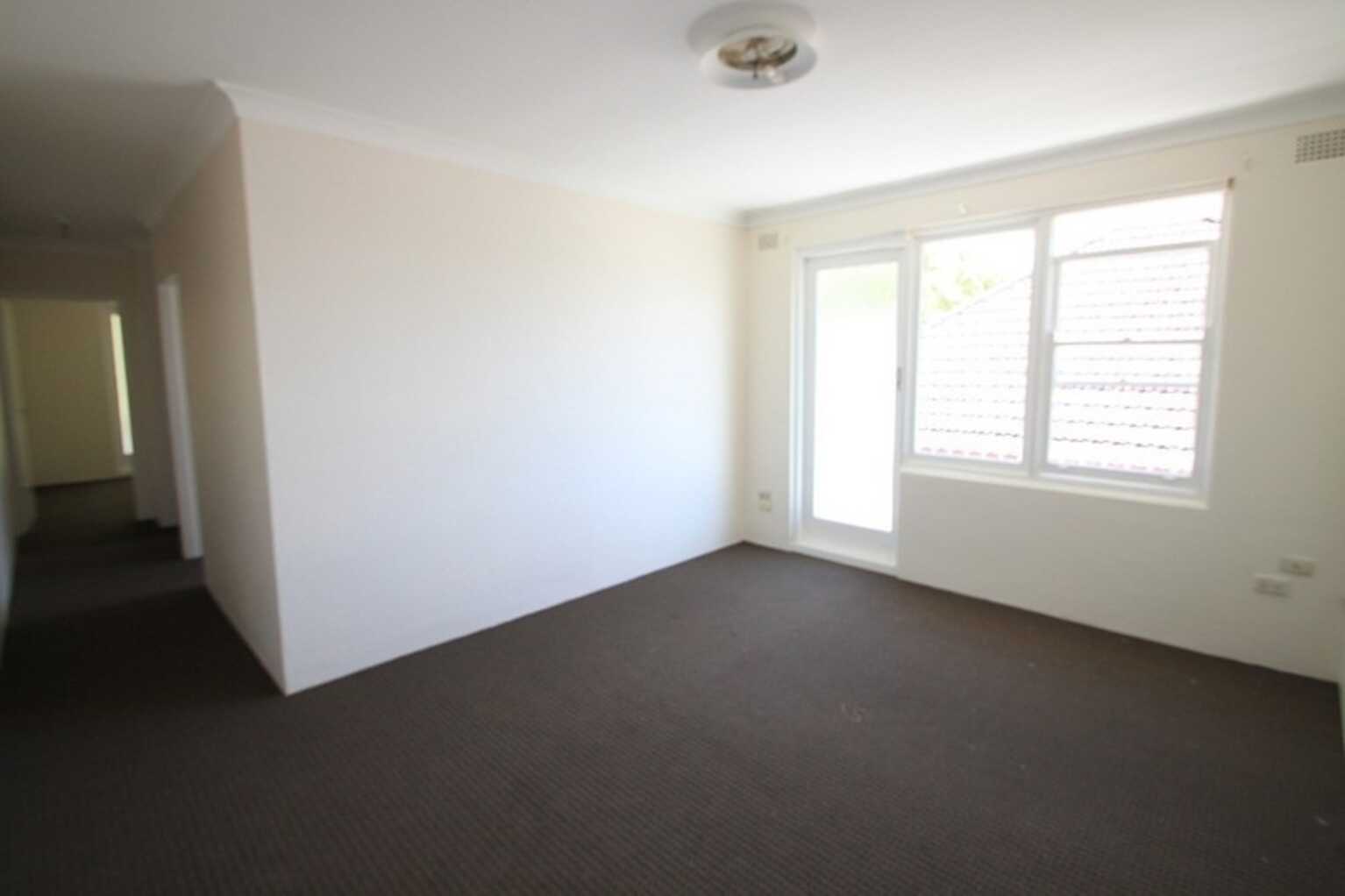 8/5 Osgood Avenue Marrickville