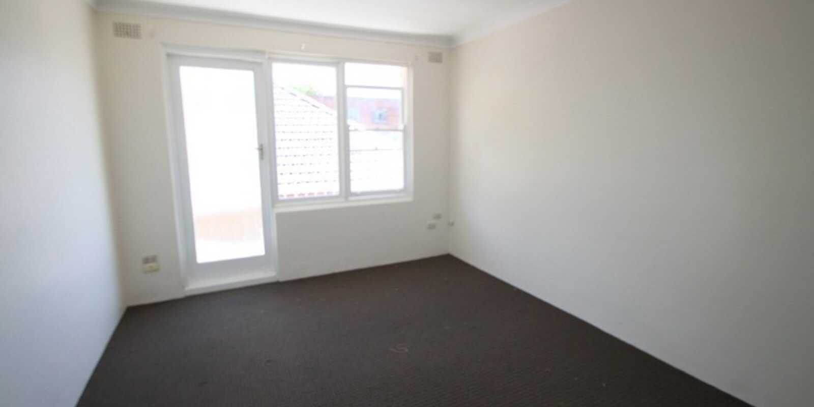 8/5 Osgood Avenue Marrickville