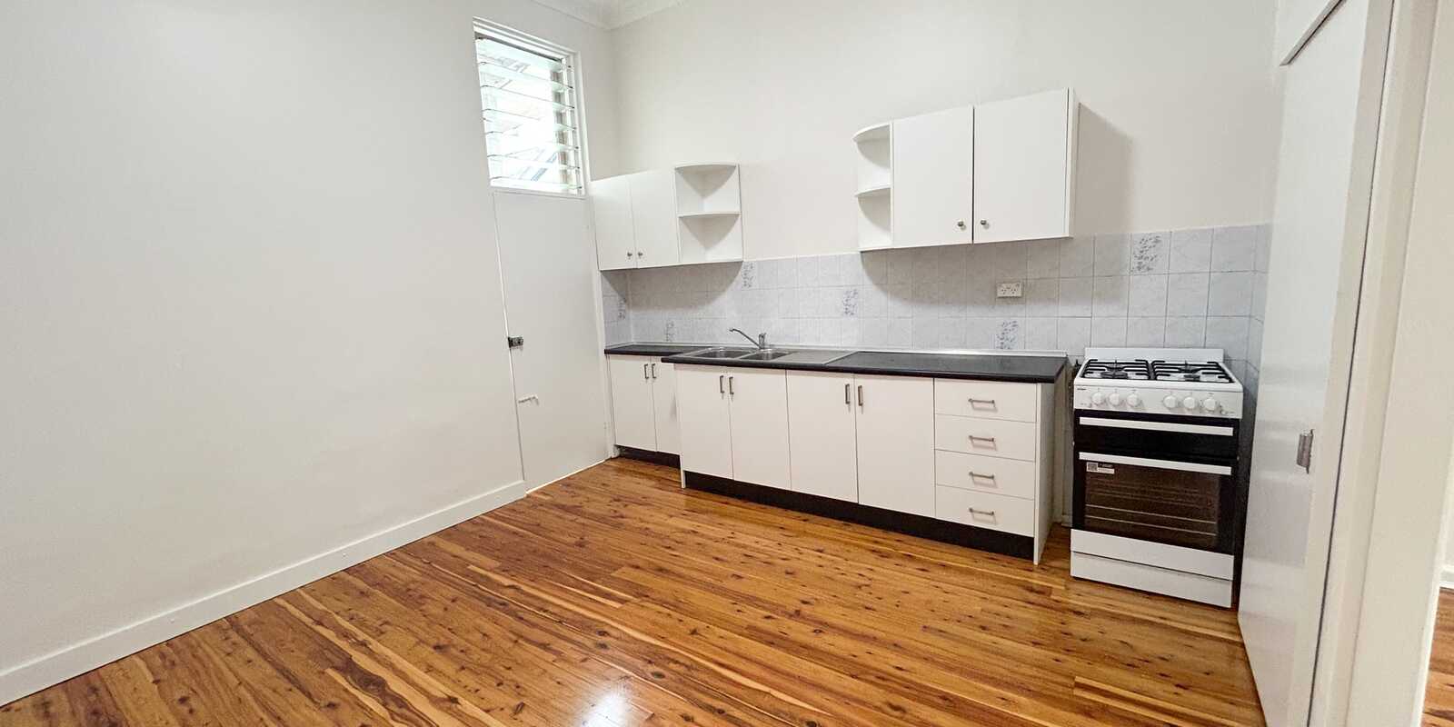 1/320 Annandale Street Annandale