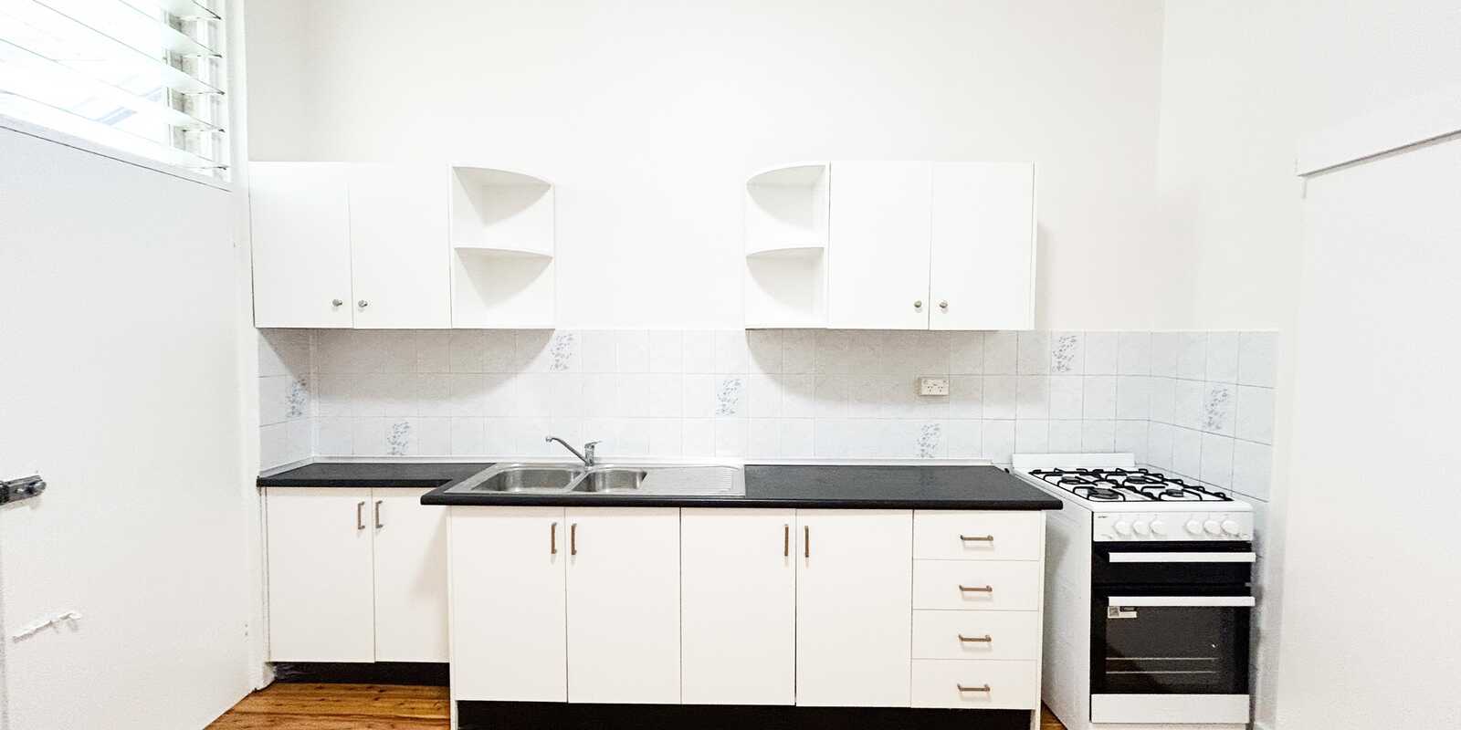 1/320 Annandale Street Annandale