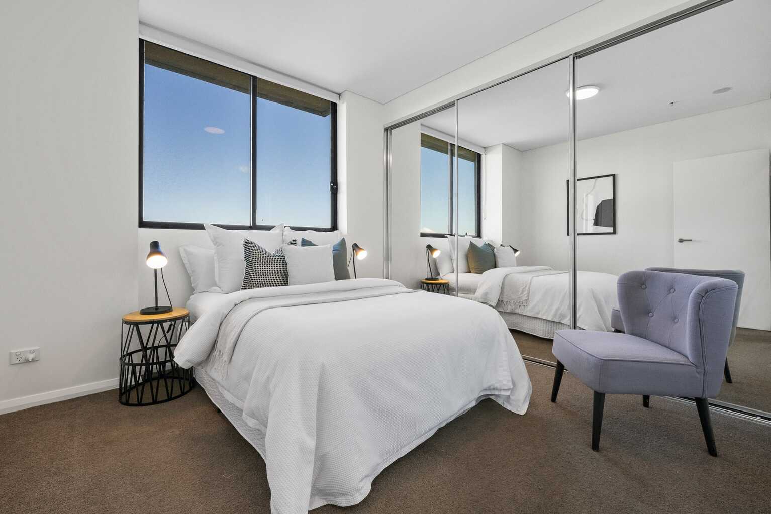 527/2E Charles Street Canterbury