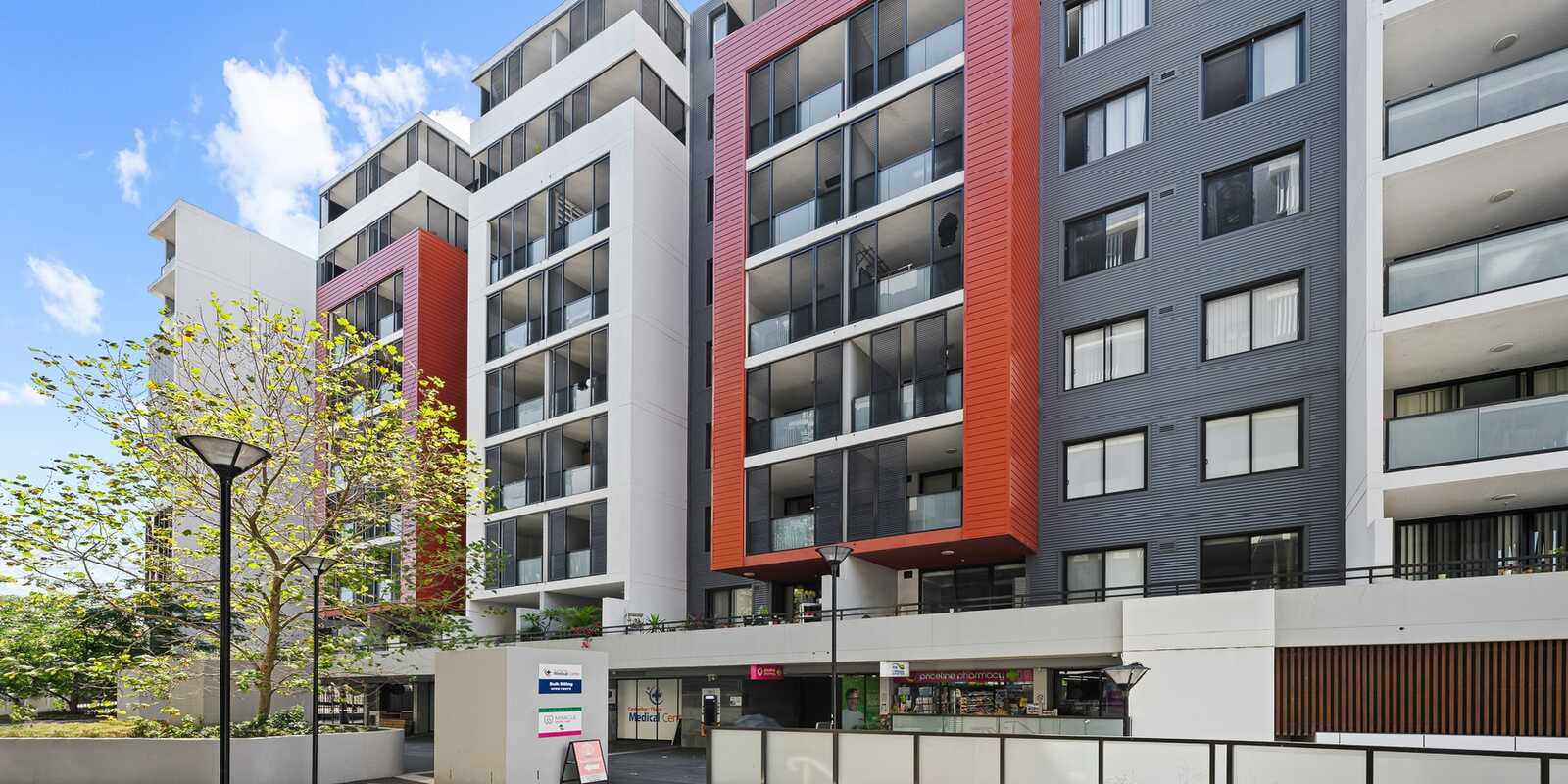 527/2E Charles Street Canterbury