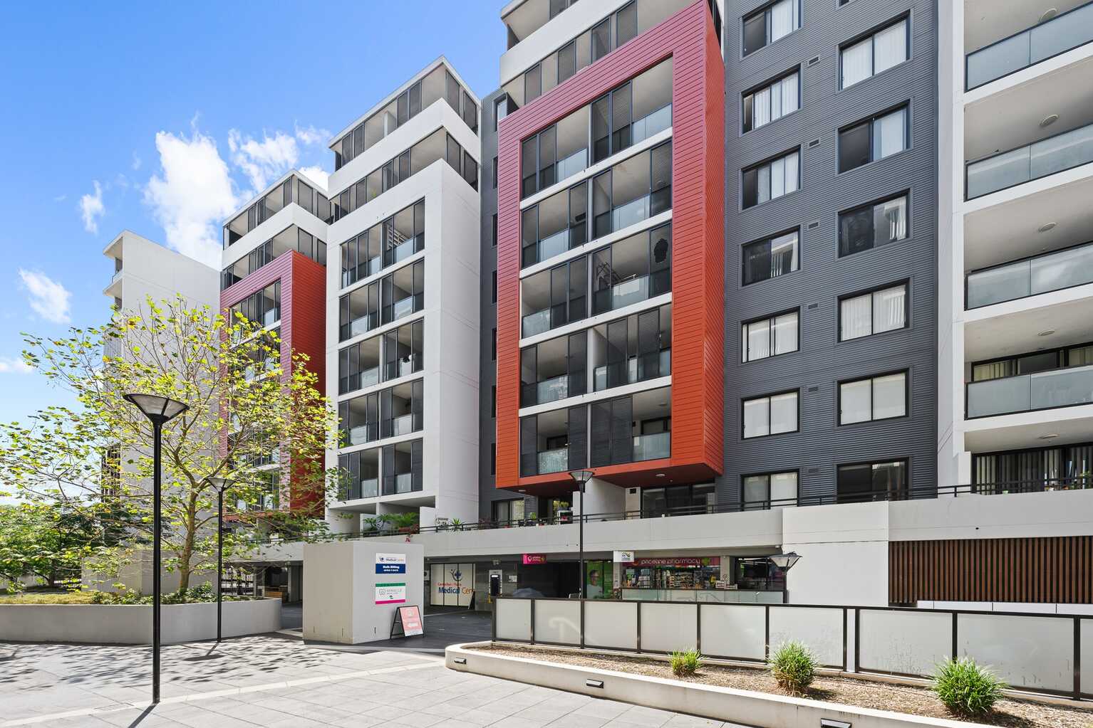 527/2E Charles Street Canterbury