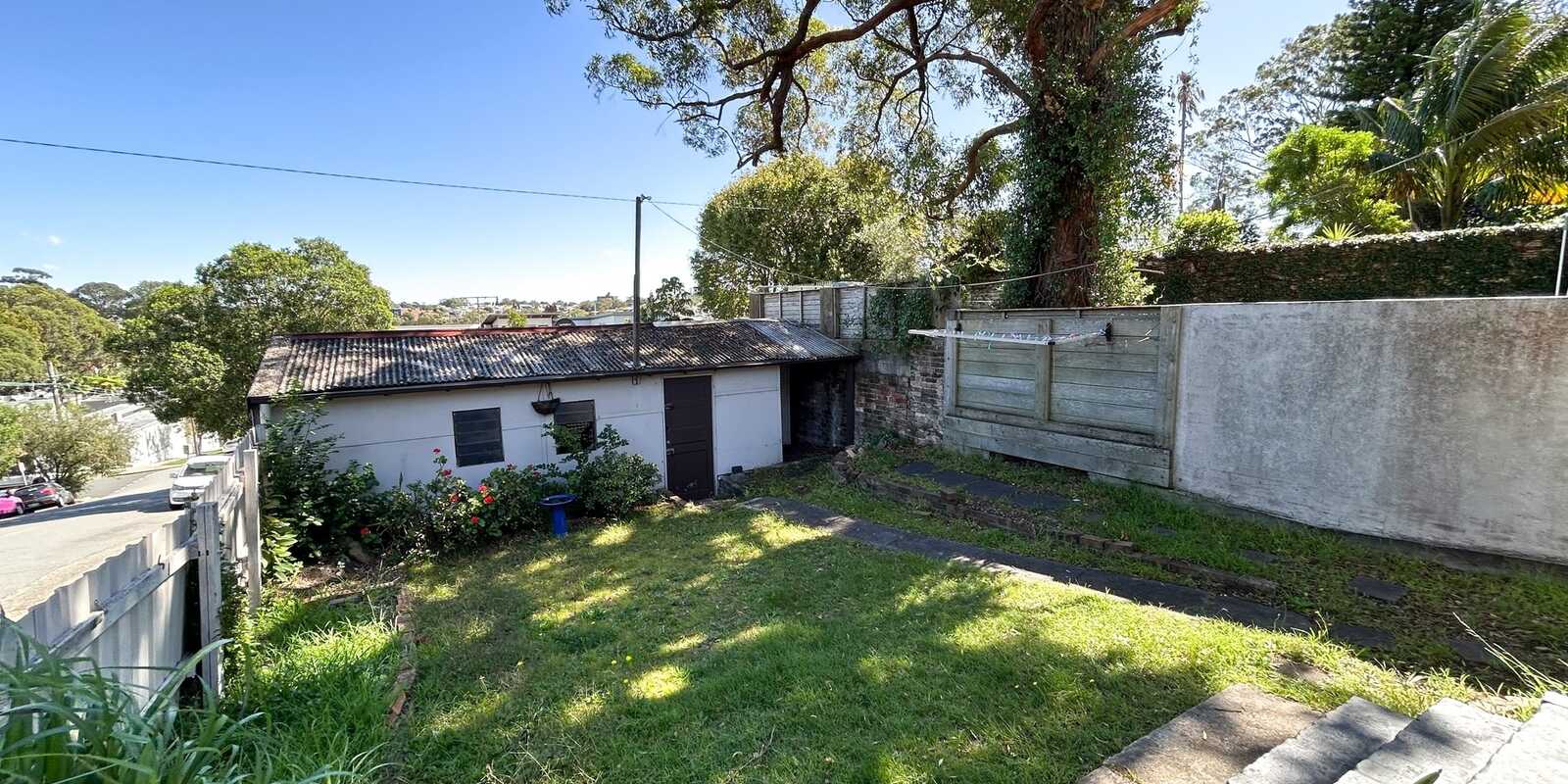 2/320 Annandale Street Annandale