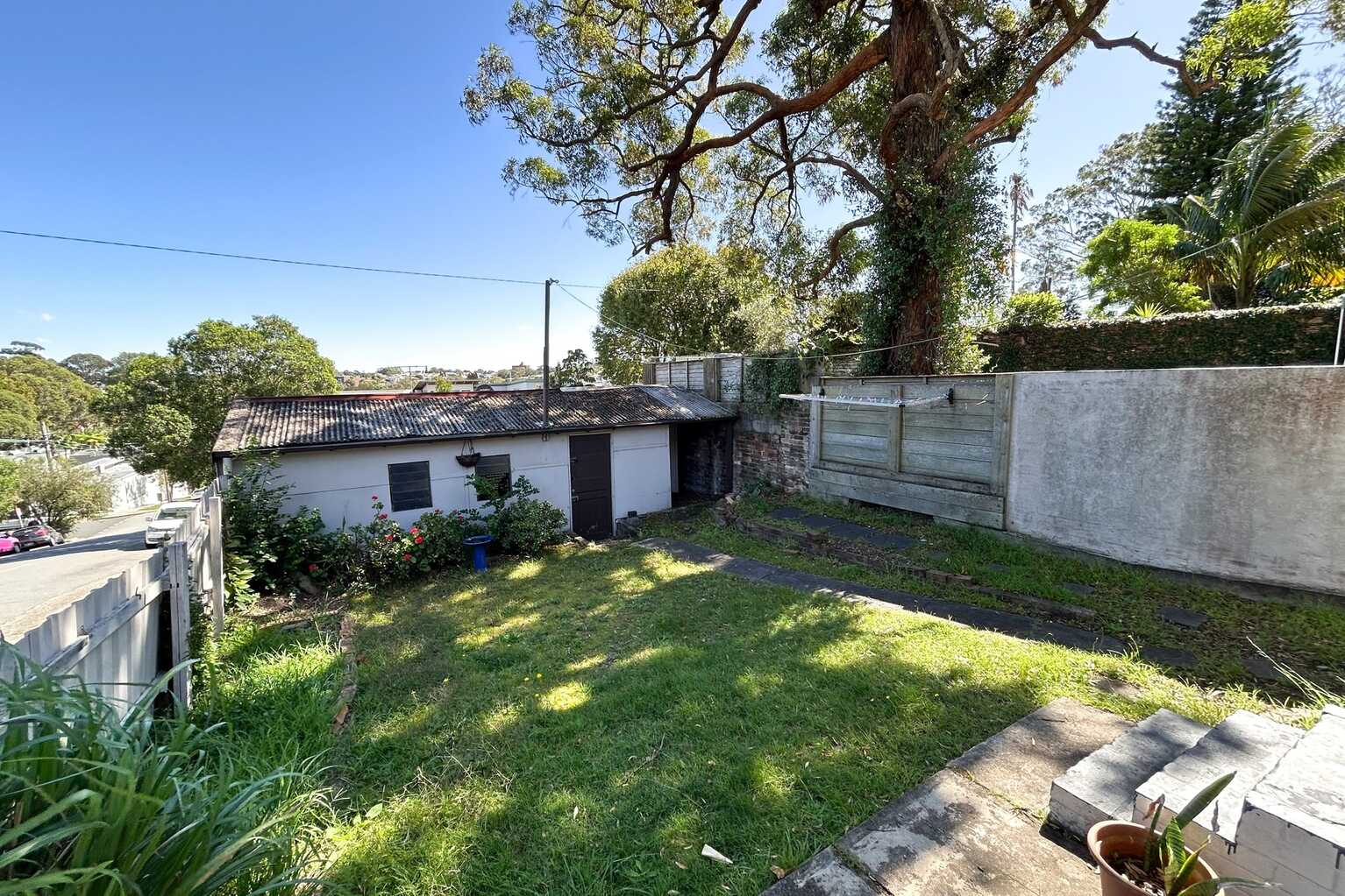 2/320 Annandale Street Annandale