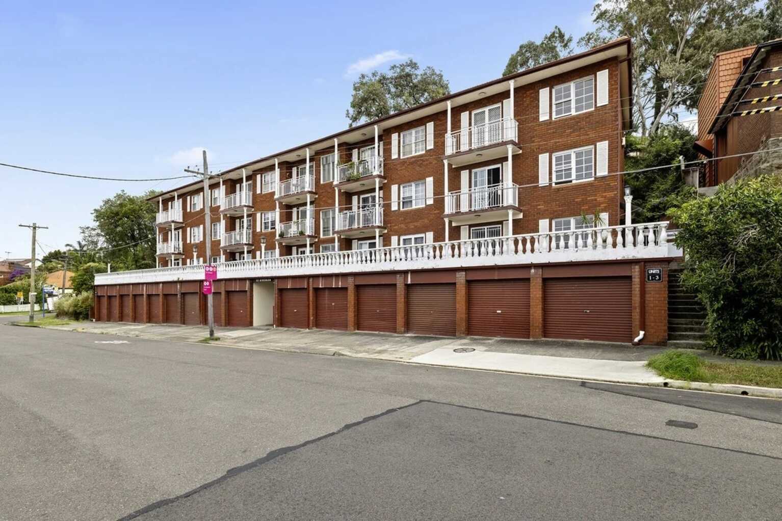 1/32 Tennent Parade Hurlstone Park