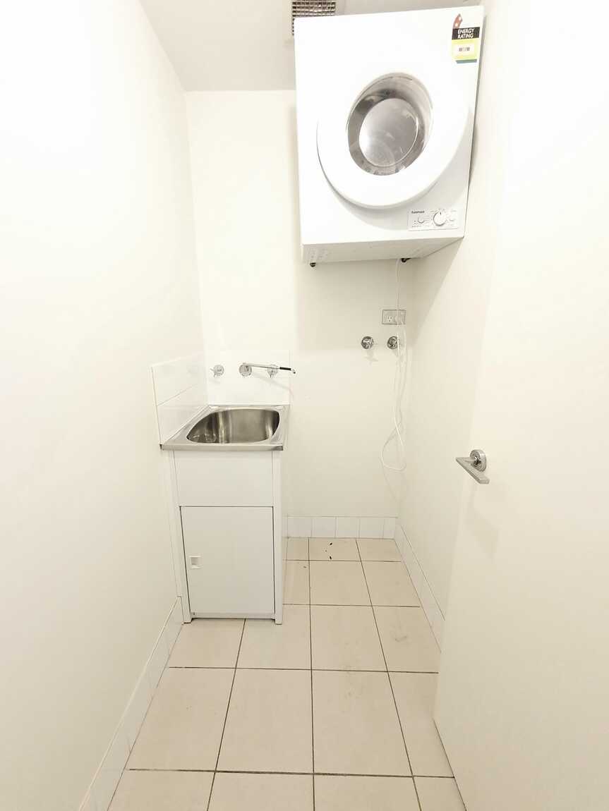 30/20 Close Street Canterbury