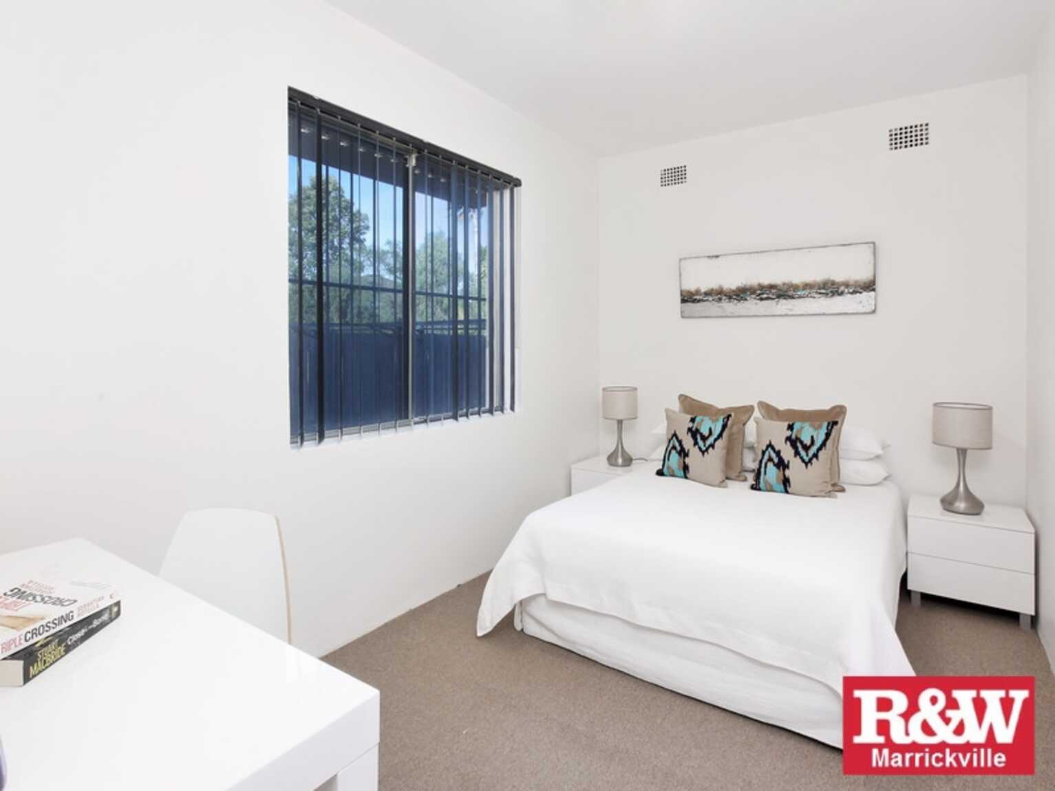 13/27 Myra Road Dulwich Hill