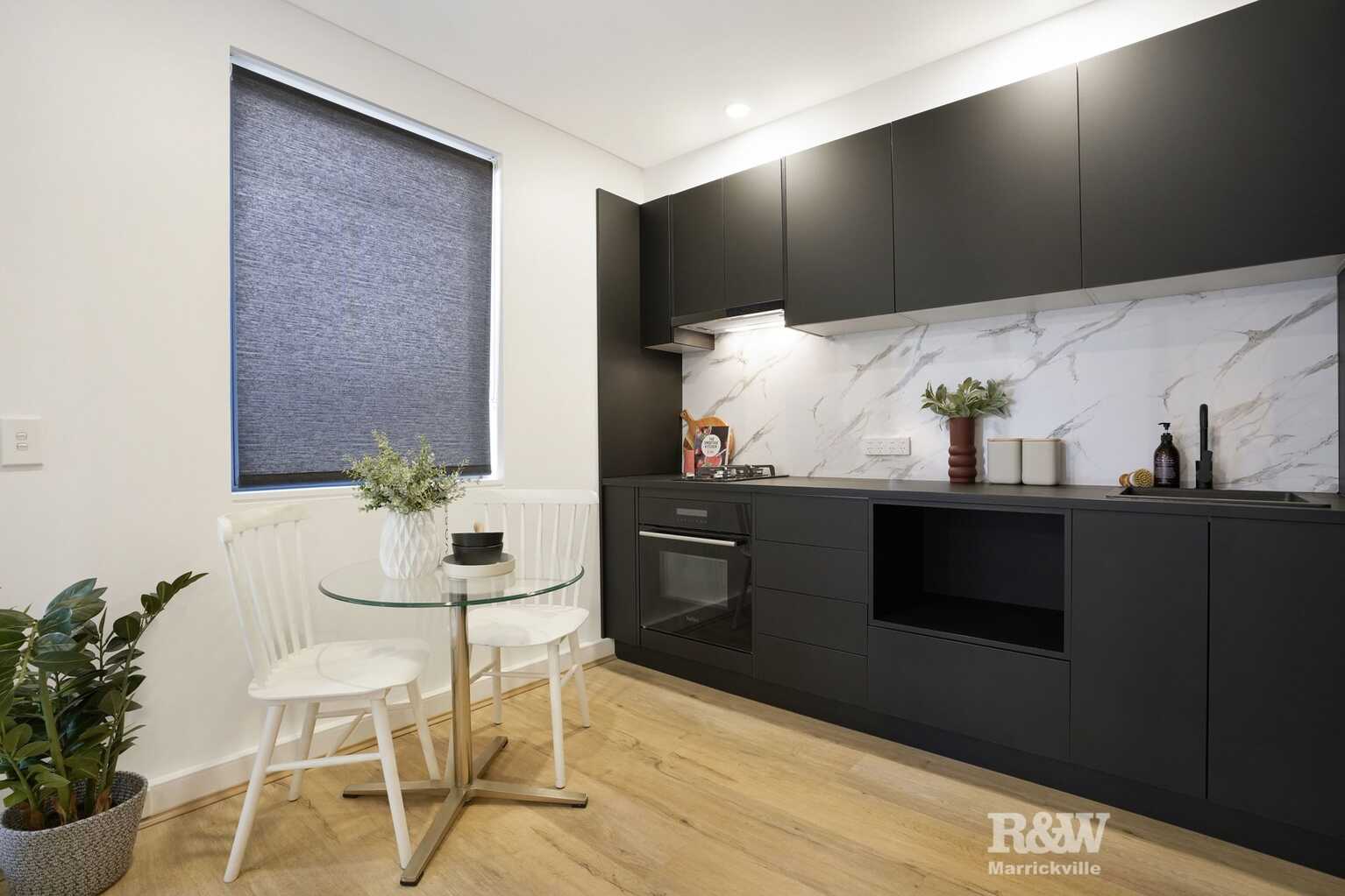 24/37 Iredale Street Newtown