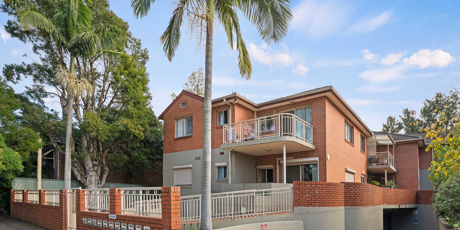 10/593 New Canterbury Road Dulwich Hill