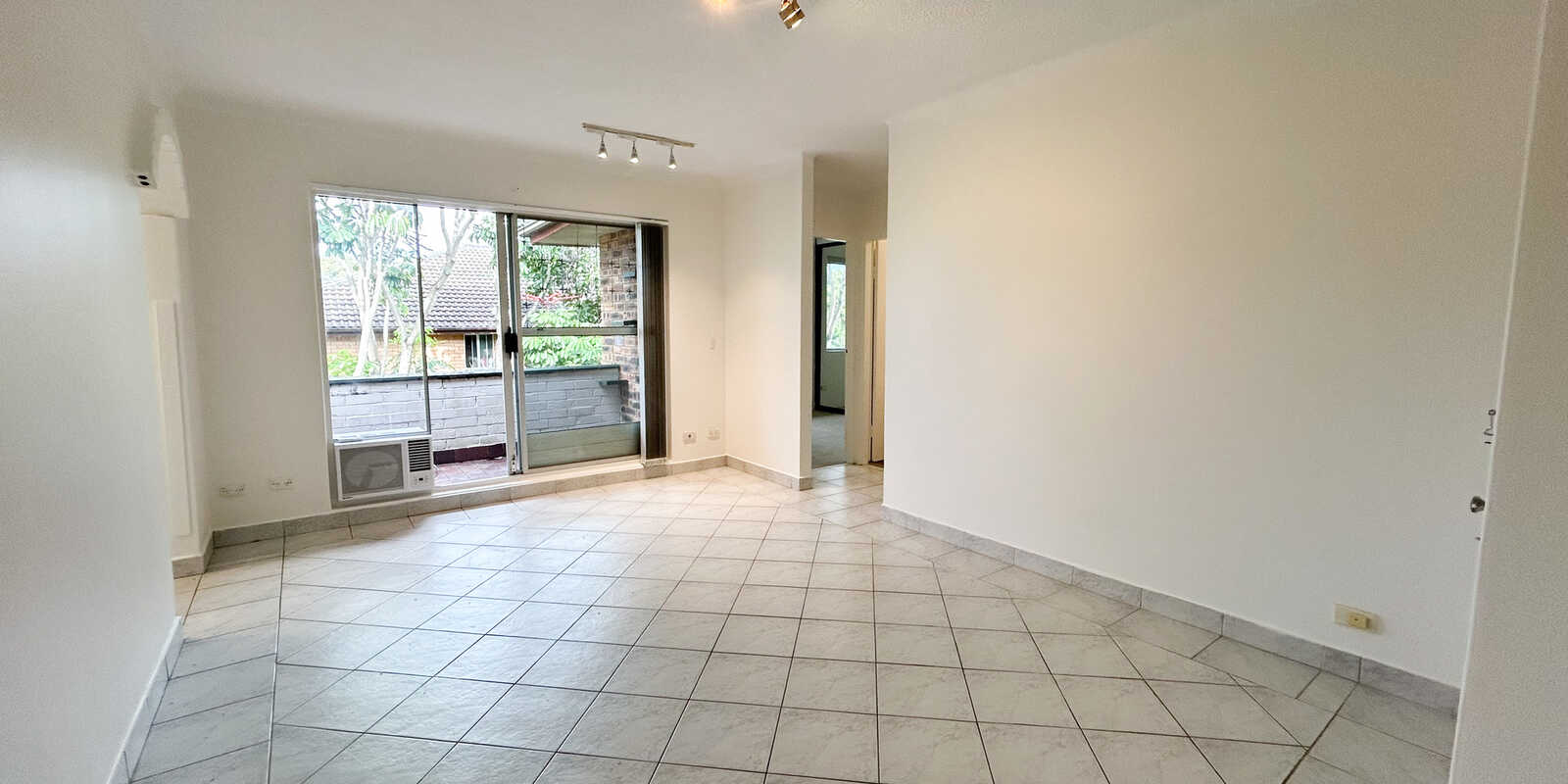 21/13-17 Myra Road Dulwich Hill