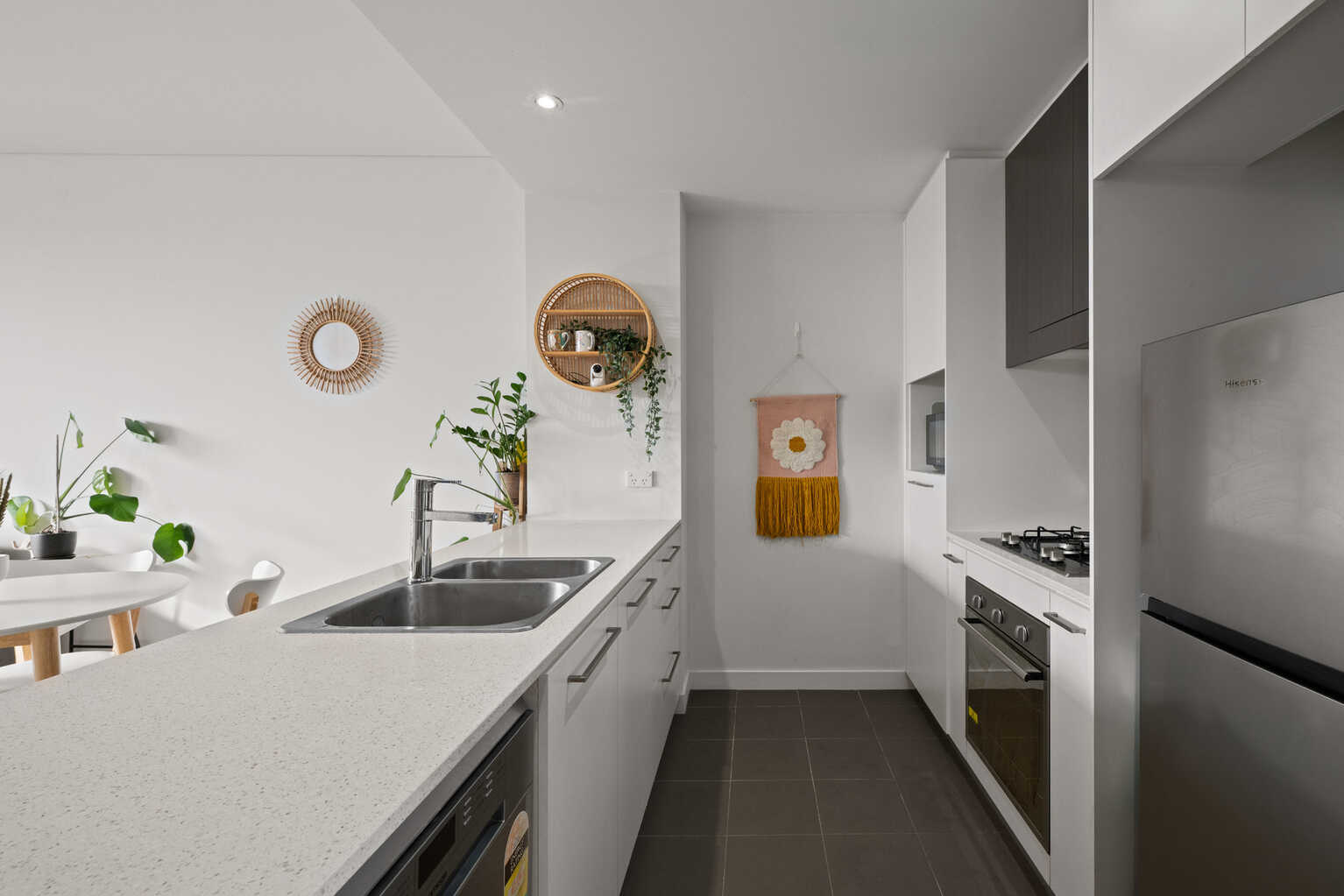 414/4 Mackinder Street Campsie
