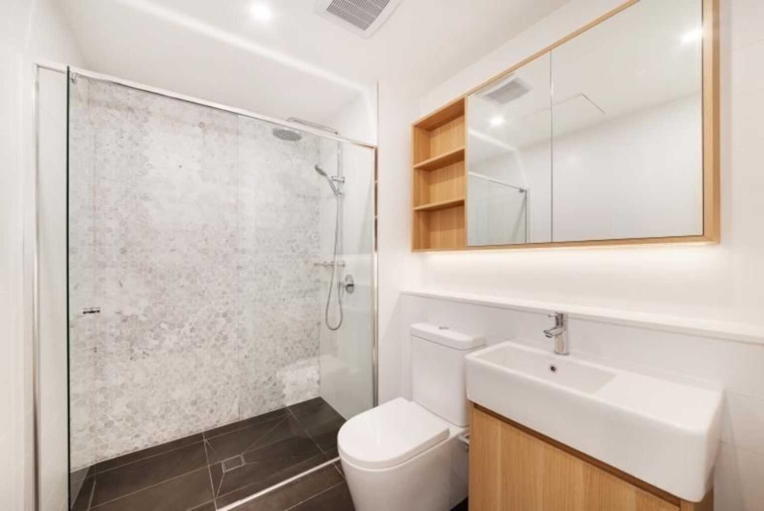 21/408 Victoria Road Gladesville