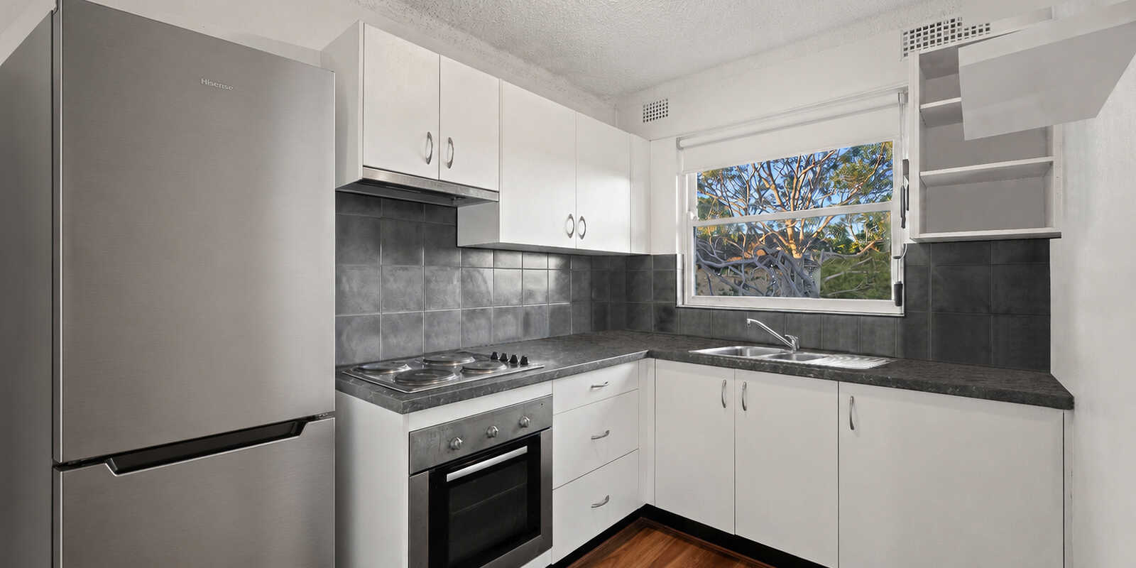 33/76 Garnet Street Hurlstone Park