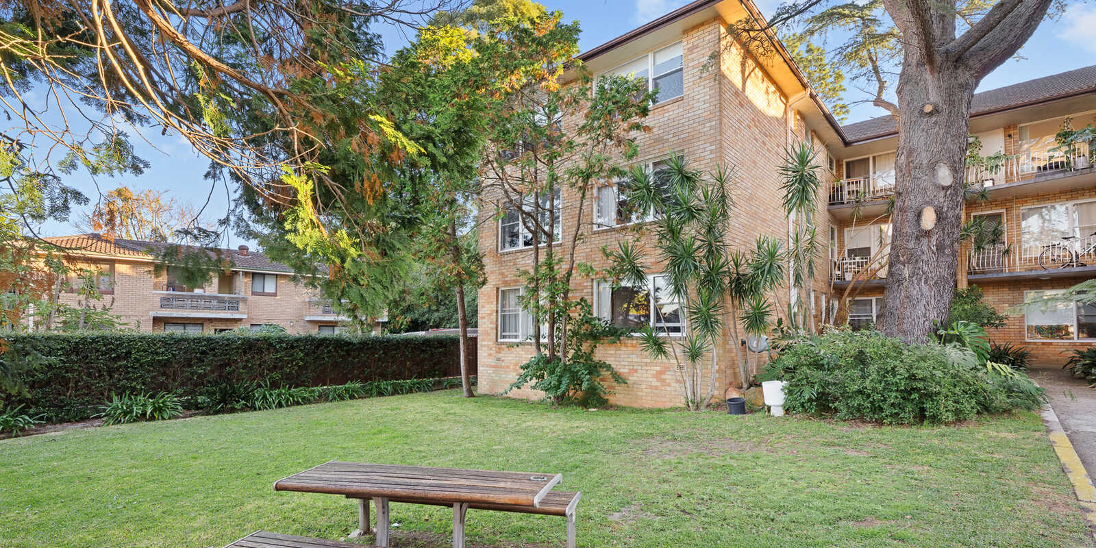 33/76 Garnet Street Hurlstone Park