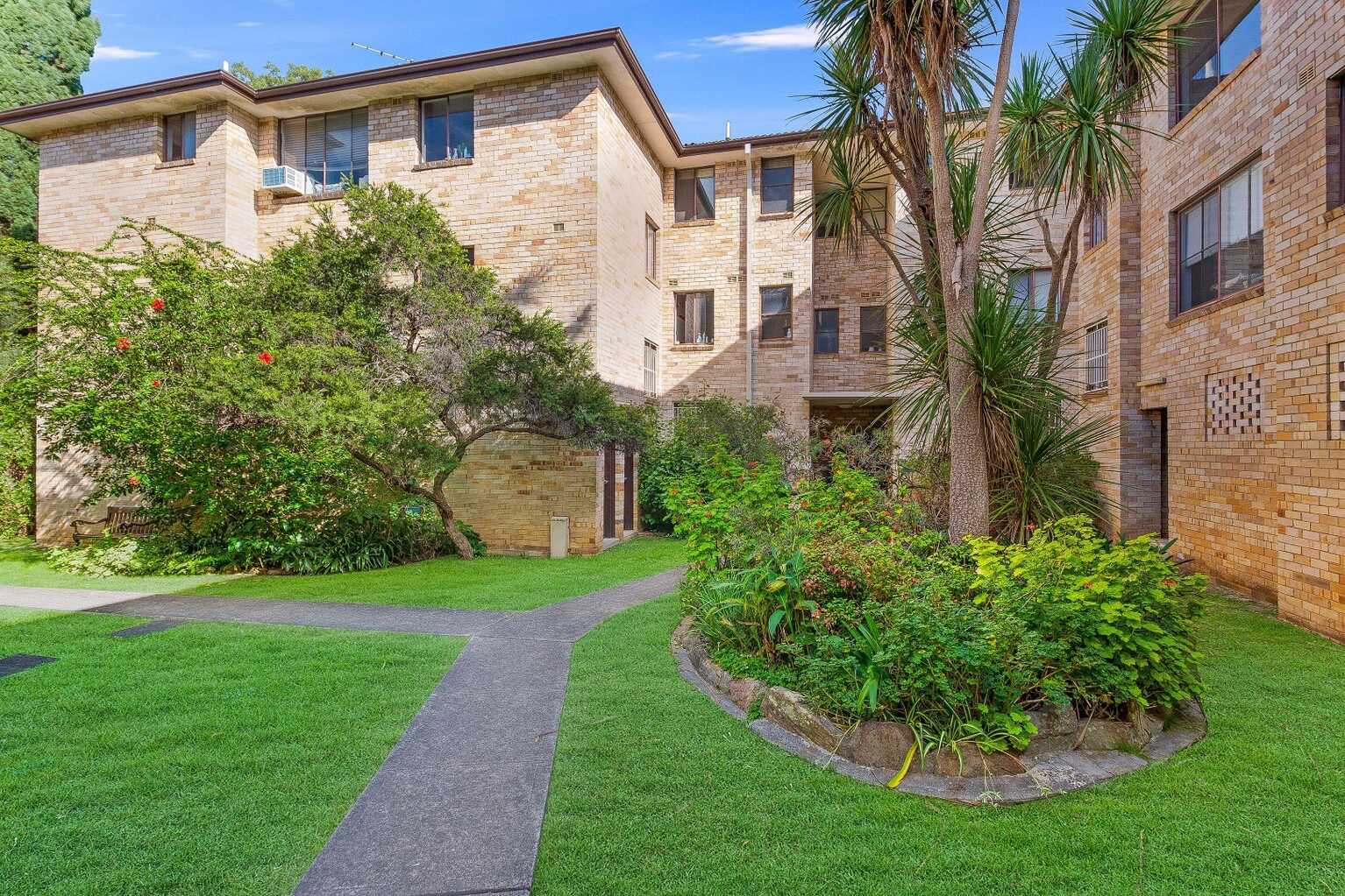13/19 Pile Street Marrickville