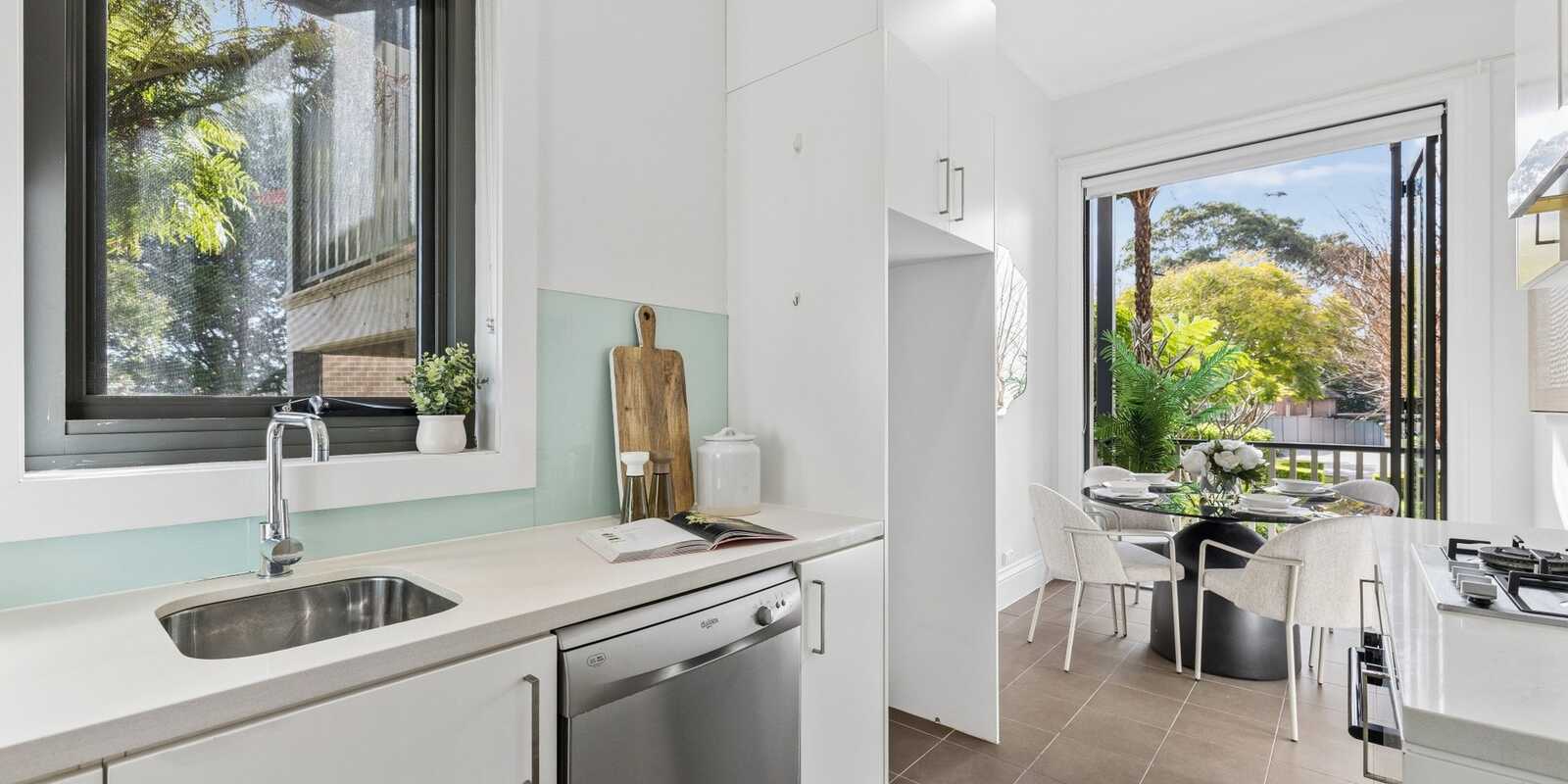 28/12 Leicester Street Marrickville