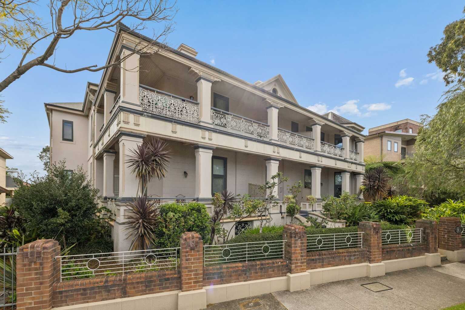 28/12 Leicester Street Marrickville