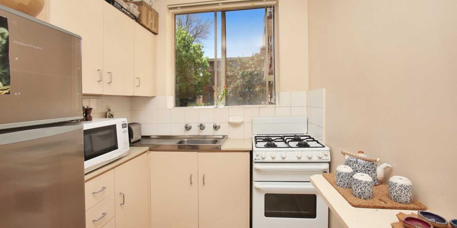 8/60 Ewart Street Marrickville