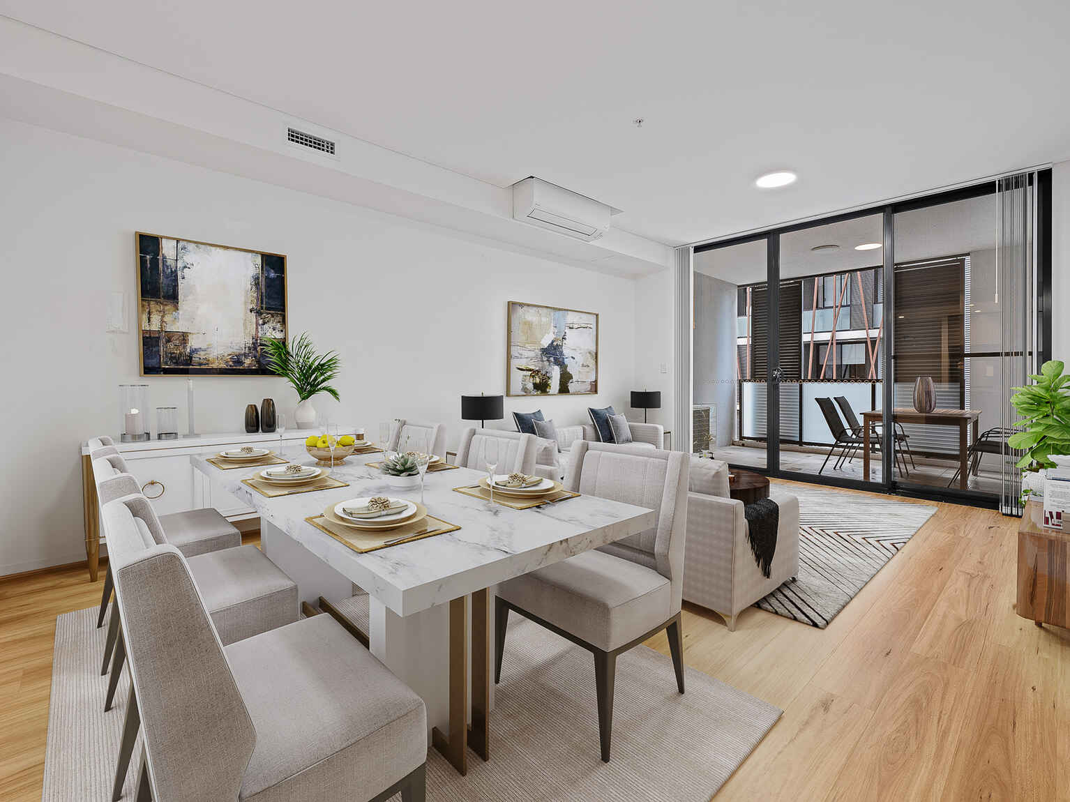 324/2E Charles Street Canterbury