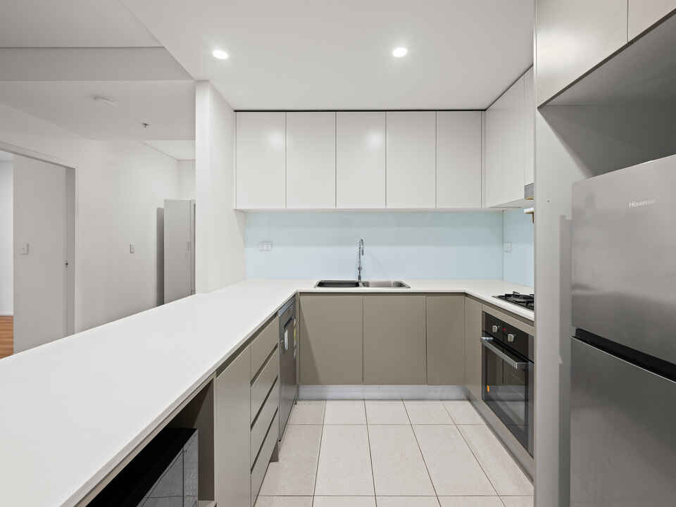 324/2E Charles Street Canterbury