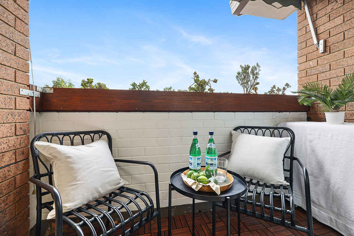 15/277 Livingstone Road Marrickville