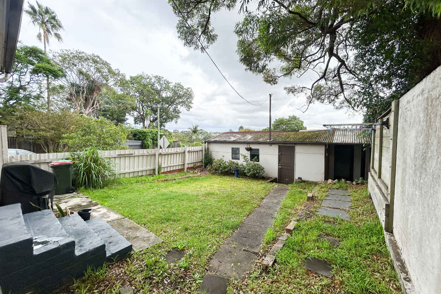 1/320 Annandale Street Annandale