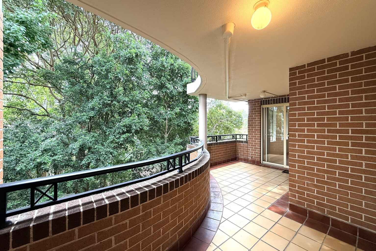 39/18 Cecilia Street Marrickville