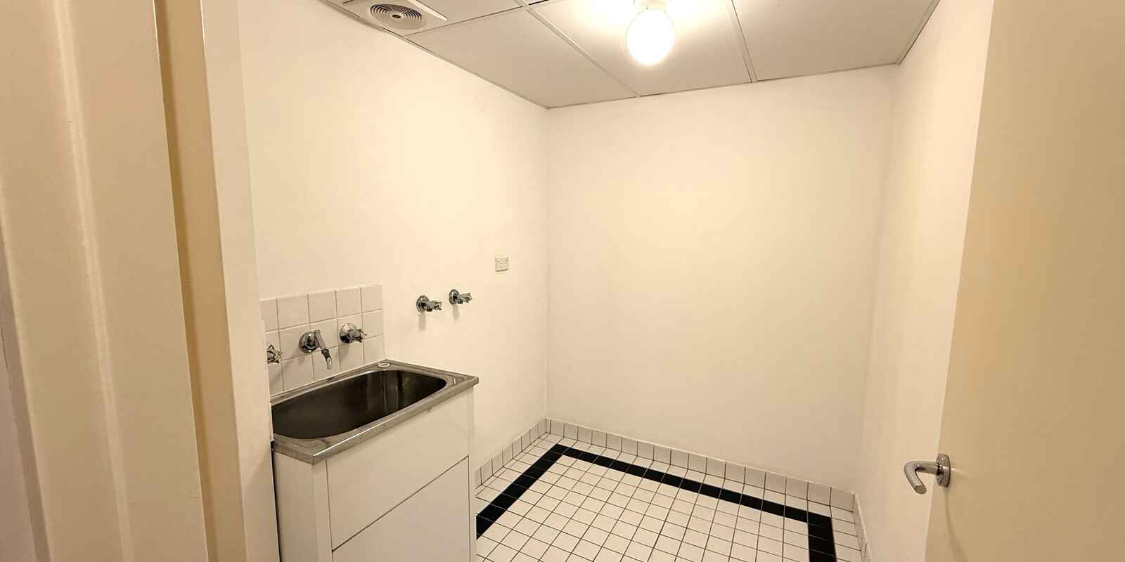 39/18 Cecilia Street Marrickville