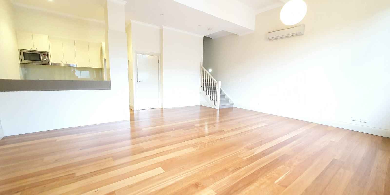 10/2 Metropolitan Road Enmore