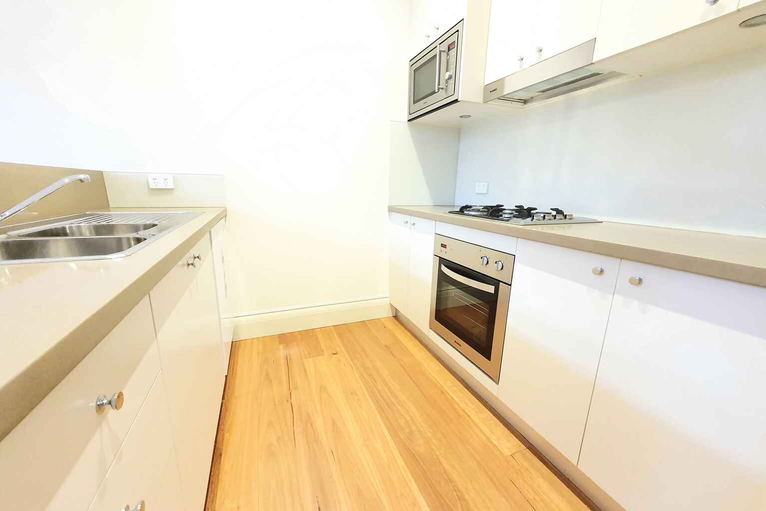 10/2 Metropolitan Road Enmore