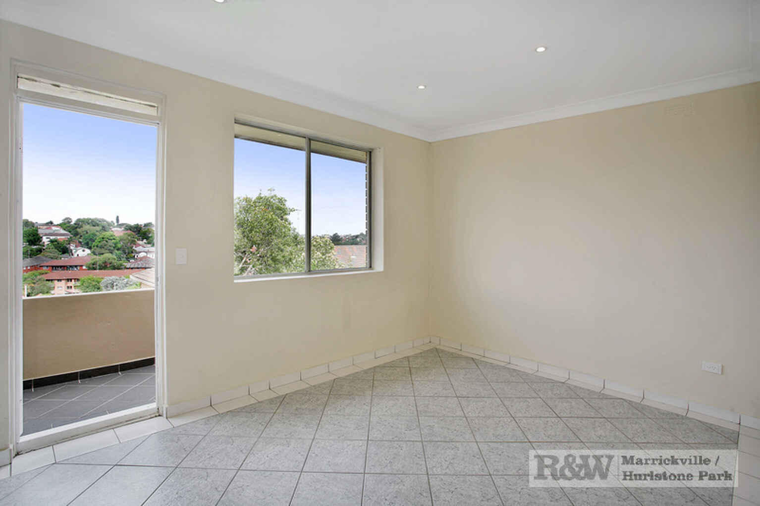 12/336 Livingstone Road Marrickville