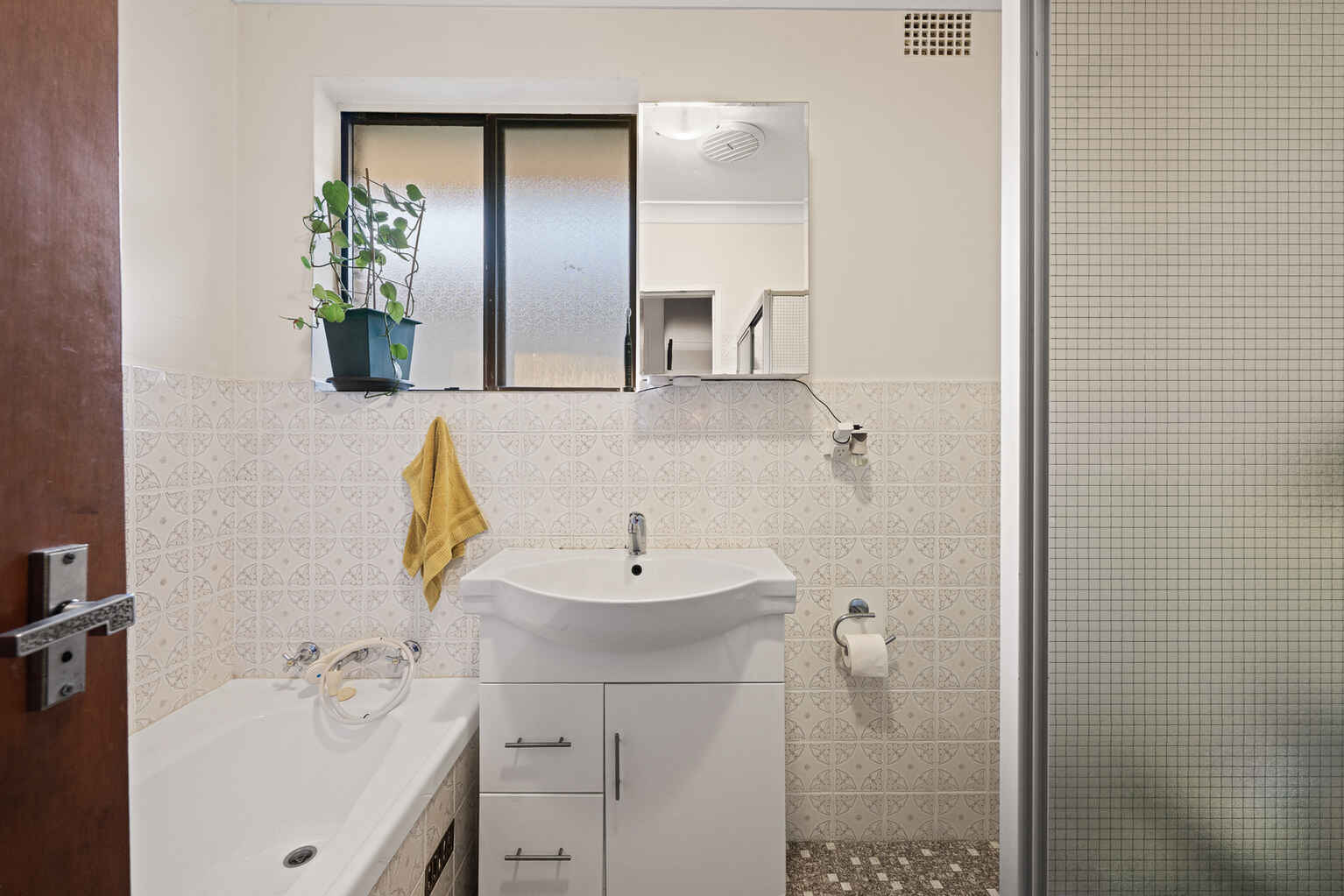 11/22 Terrace Road Dulwich Hill