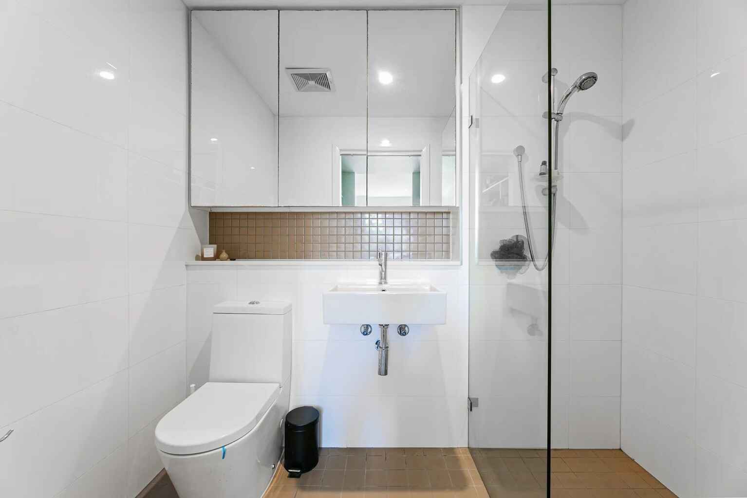 204D/359 Illawarra Road  Marrickville