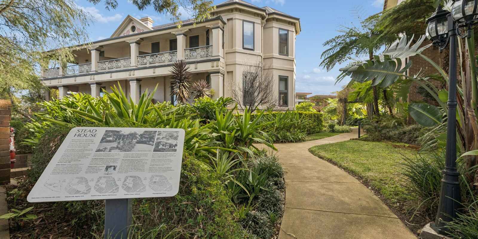 28/12 Leicester Street Marrickville
