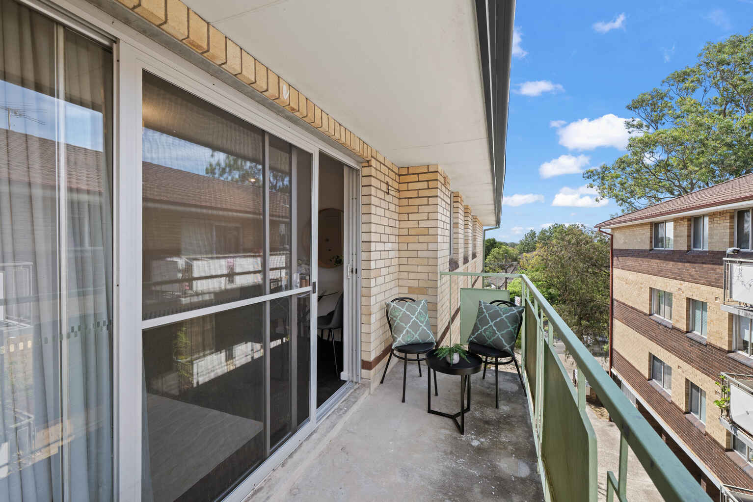 16/520 New Canterbury Road Dulwich Hill